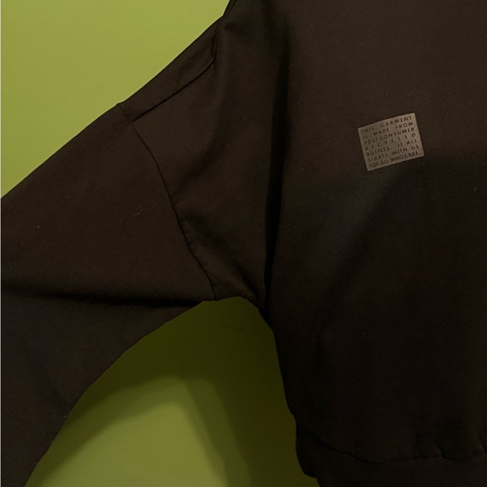 Noize Black Crew Neck Sweater - Picture 4 of 13